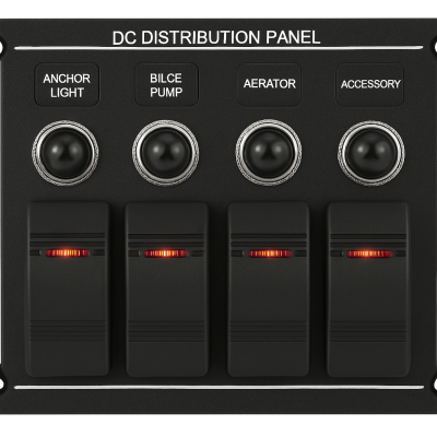 Aluminium Schwarzpanel mit Kippschaltern und Sicherungsschaltern 5 + Voltmeter (3x5a/1x10a/1x15a) Abmessungen 191 x 115 mm