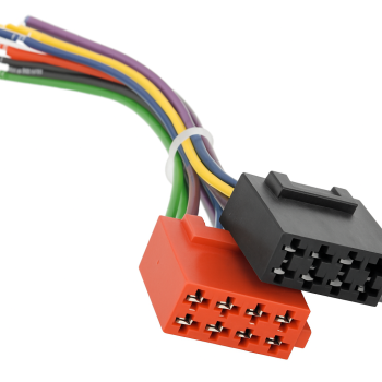 Universal connectors from Stereo to Speakers