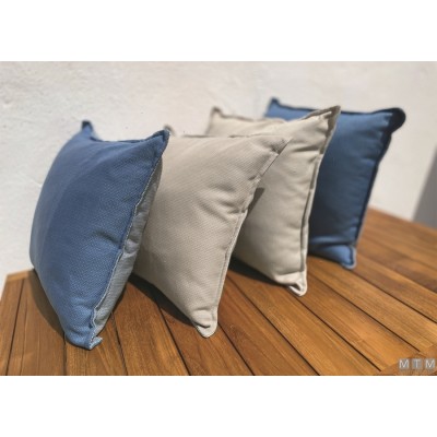 Set of 2 Aruba Waterproof Cushions - 45x45 cm - Blue Set of 2 Aruba Waterproof Cushions - 45x45 cm - Blue